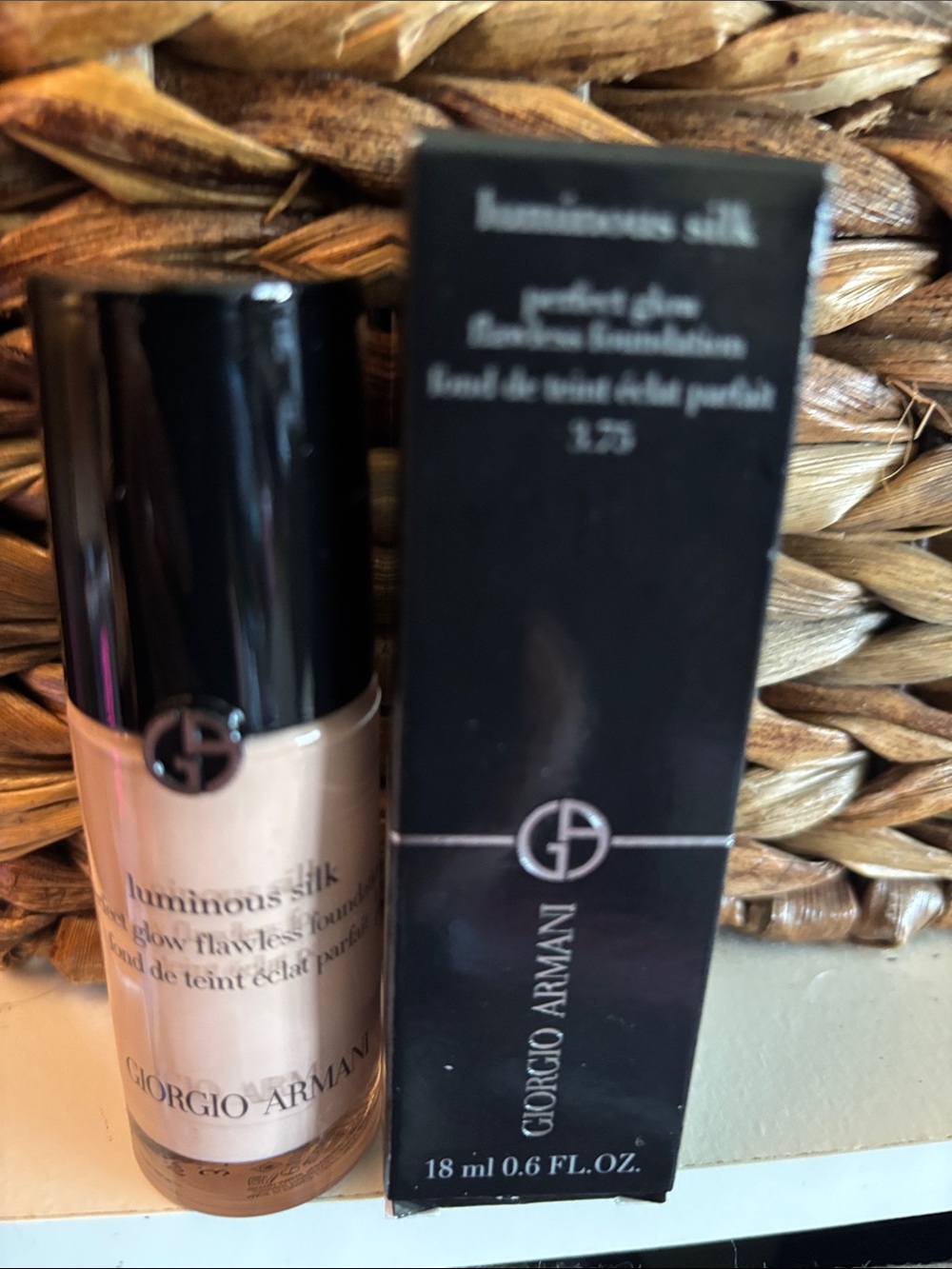 Giorgio Armani Luminous Silk Foundation - 3.75